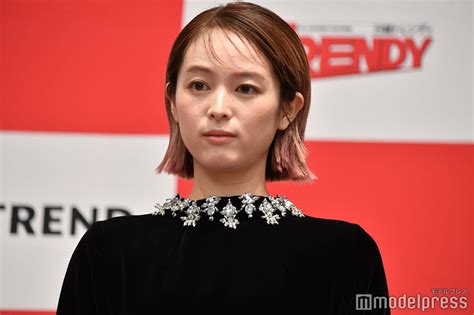 清野菜名、“胸タッチ”シーンにファン嫉妬＆興奮 本格アクション。